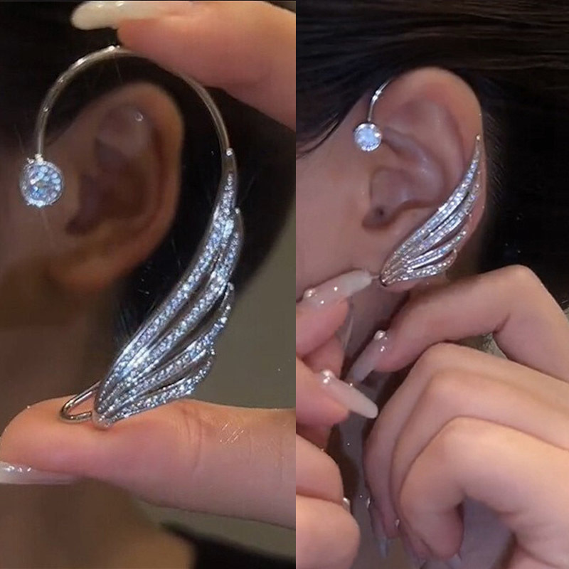 Fashion Zircon Butterfly Ear C - Conch Earring Hoop 评论和价格